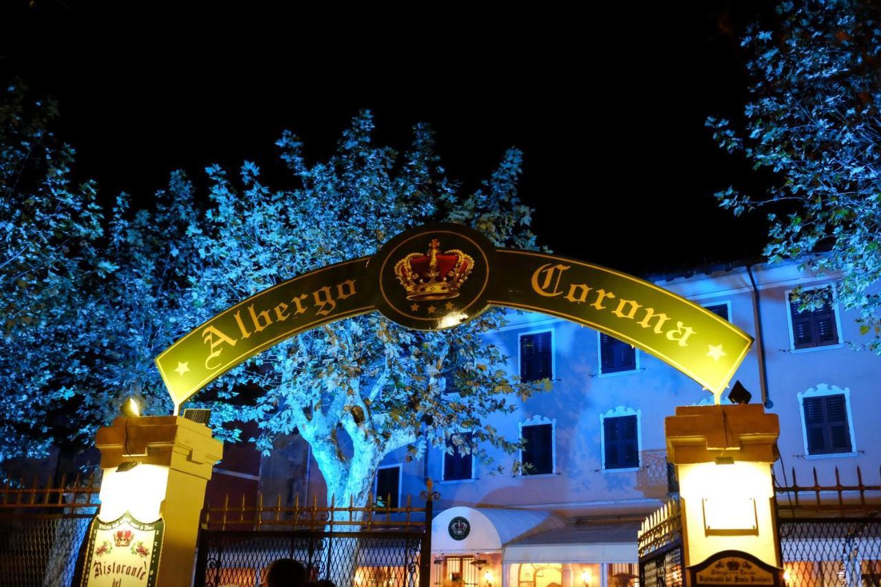 Ristorante Albergo Corona Novi Ligure Bagian luar foto